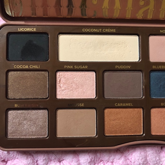 Too Faced Semi-Sweet Chocolate Bar Palette - Picture 4 of 5